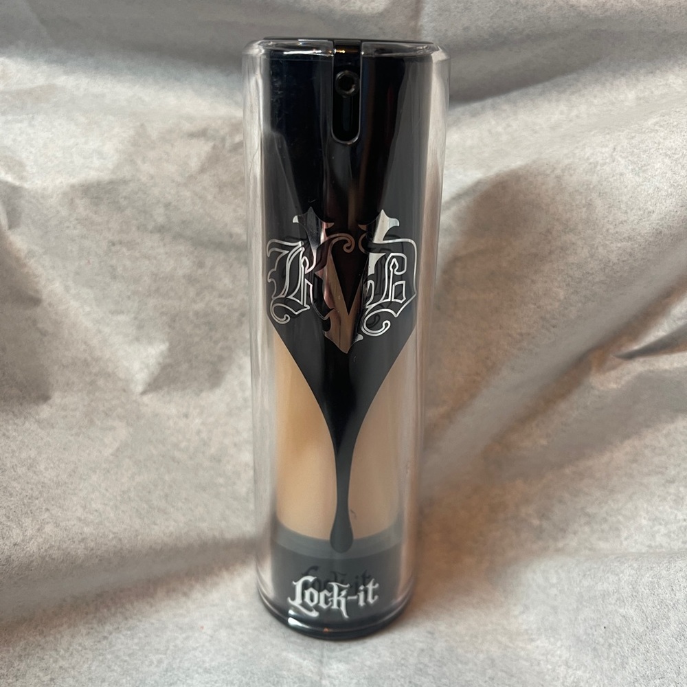 Kat von D foundation